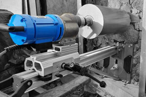 wiercenie w betonie na sucho